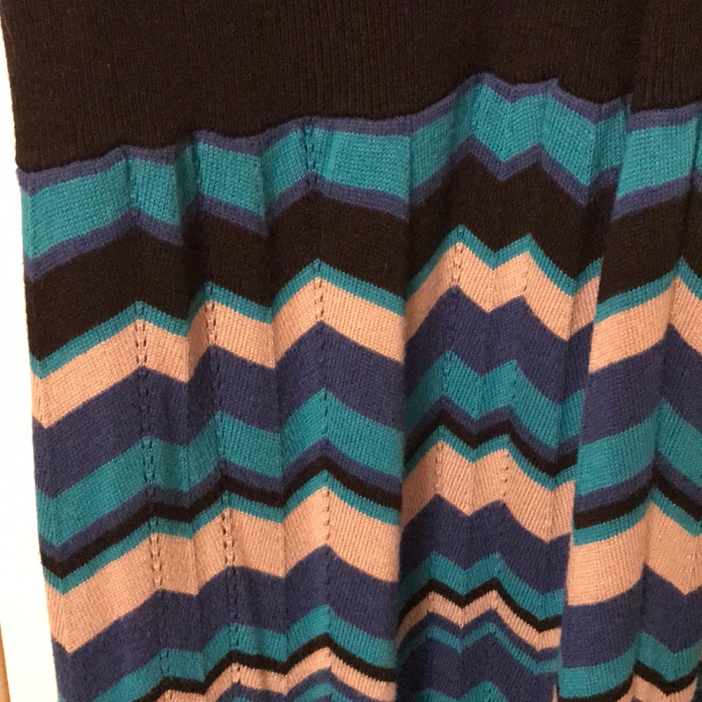 Multi Color Dress - Picture 4 of 5
